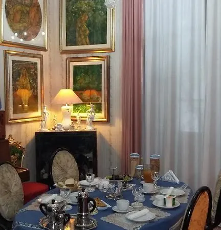 Regina Elena Cagliari