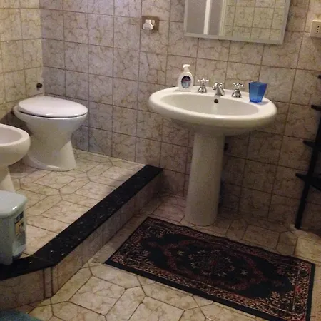 B&B Regina Elena 칼리아리