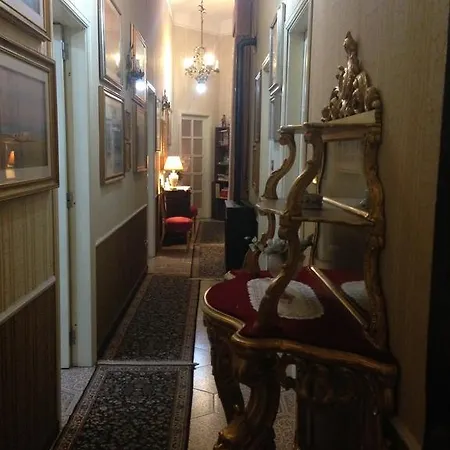 Regina Elena 칼리아리