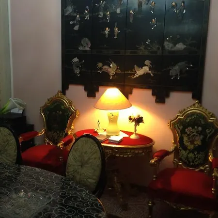 住宿加早餐酒店 Regina Elena 卡利亚里